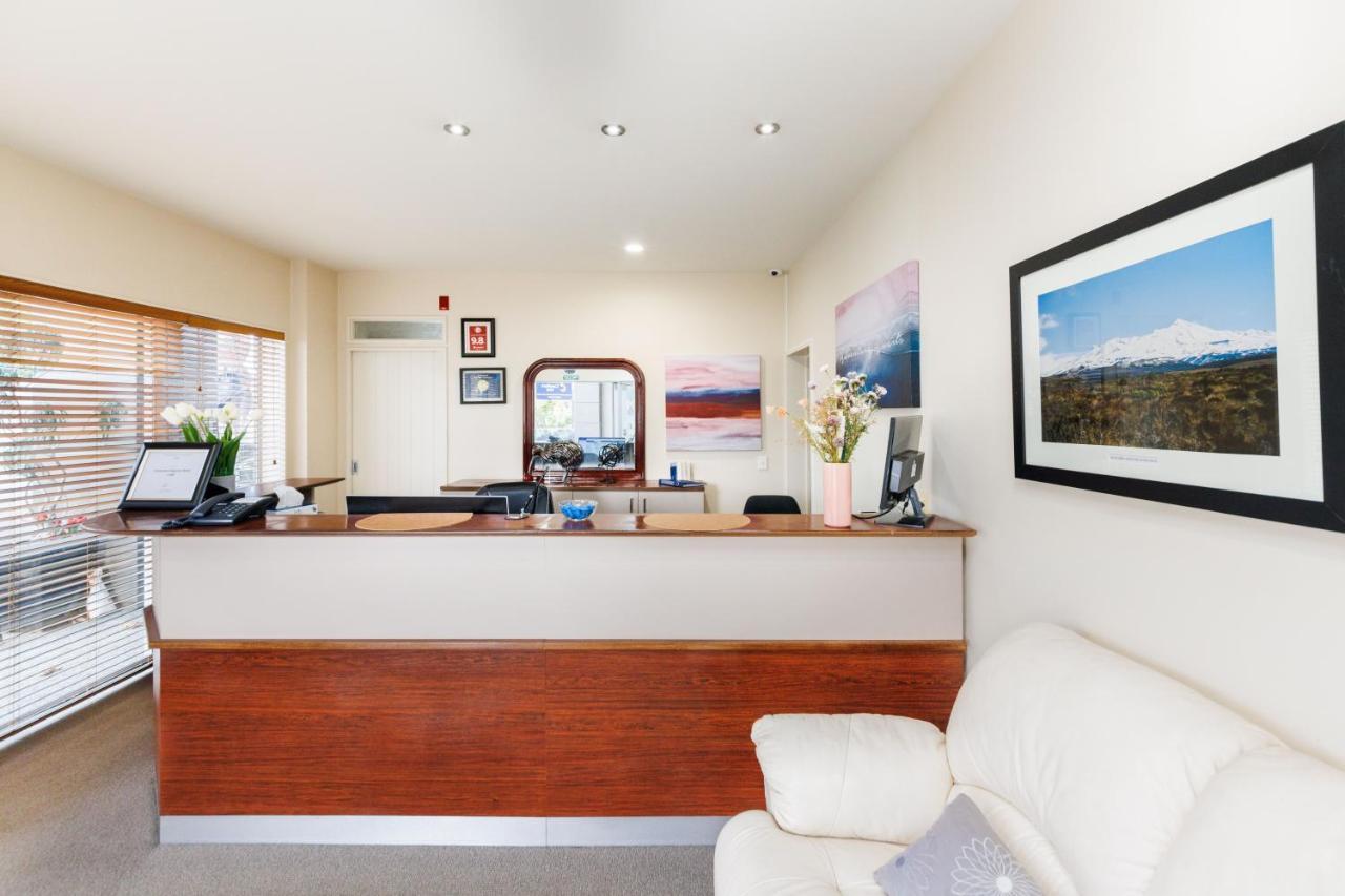 Fitzherbert Regency Motor Lodge Palmerston North Extérieur photo