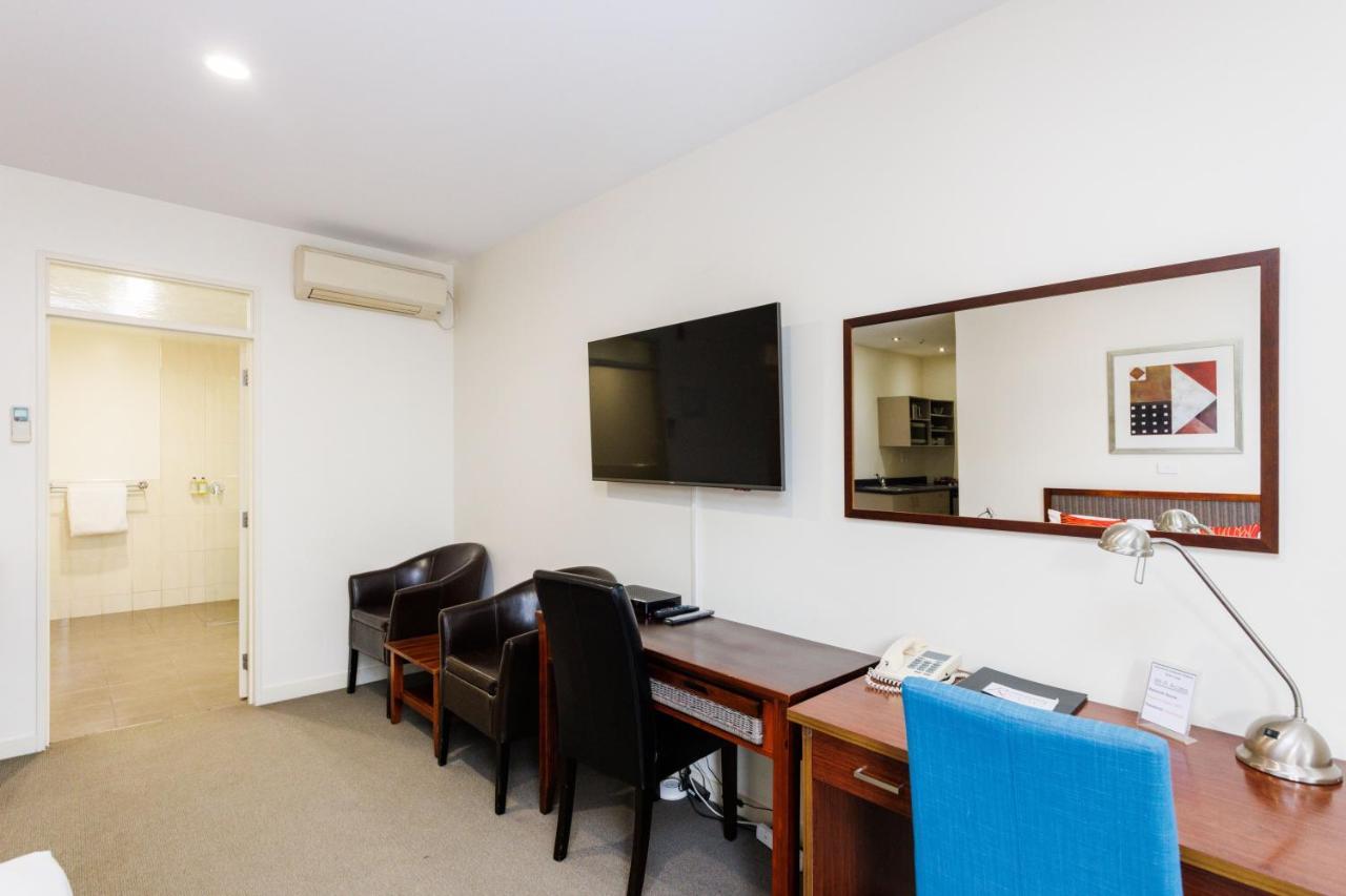 Fitzherbert Regency Motor Lodge Palmerston North Extérieur photo
