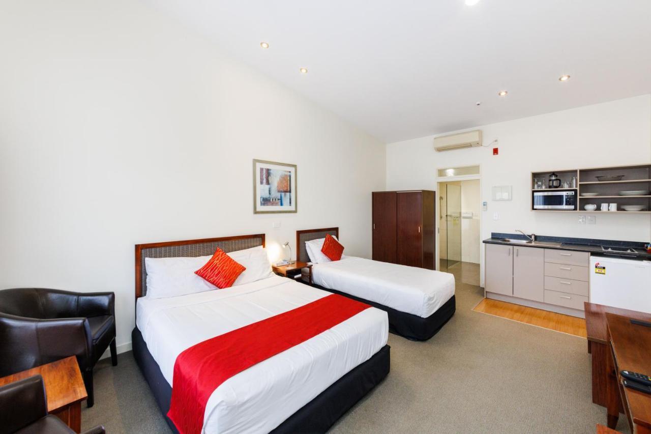Fitzherbert Regency Motor Lodge Palmerston North Extérieur photo
