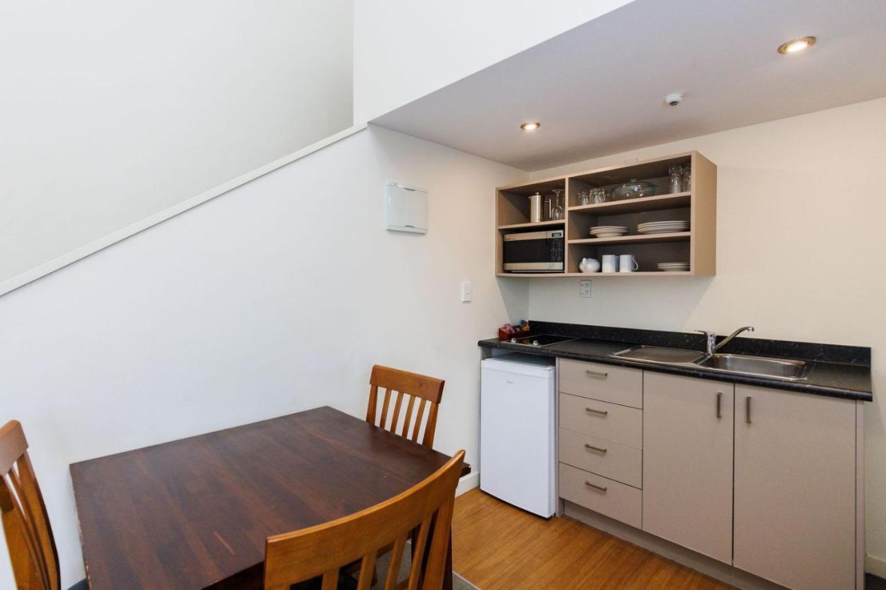Fitzherbert Regency Motor Lodge Palmerston North Extérieur photo